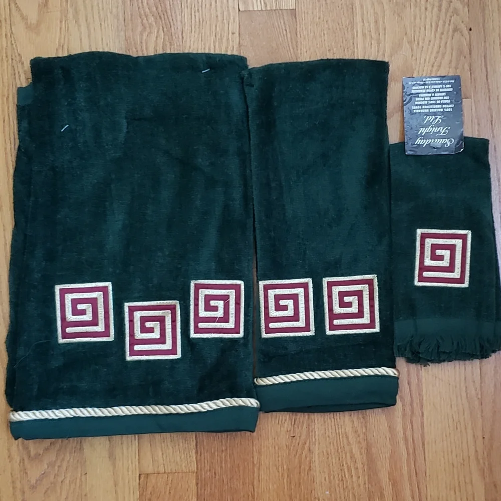 Embellished with Embroidery and Gold Rope Towels Set - 3 Pieces NWT